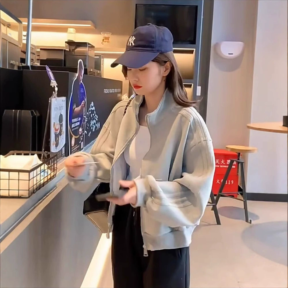 Короткая спортивная куртка женская весна и осень 2025 новый бейсбольный костюм повседневная тонкая куртка кардиган топ свободный дикий