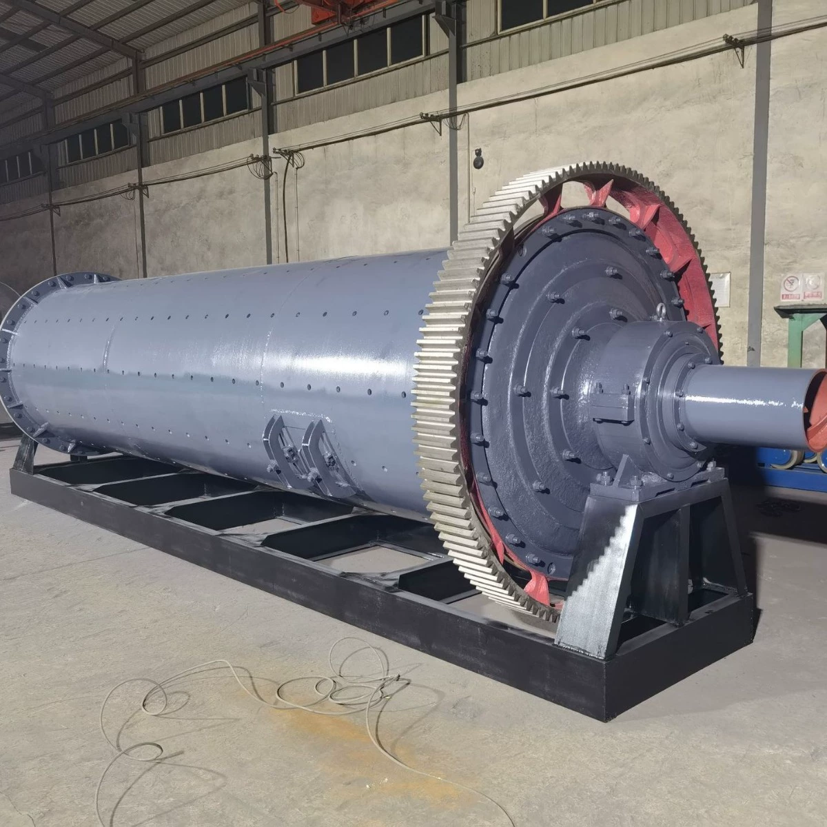 Прямая продажа 9018 Малый шаровой мельницы Горизонтальное оборудование для измельчения барита Сухая вращательное дробильная шаровая мельница