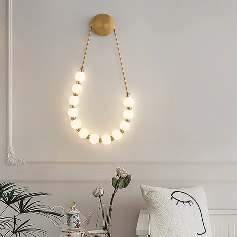 Viento lujoso lámpara de cabecera de cama crema cálida decoración de cabecera de cama sensación de dormitorio fondo nórdico simple lámpara de pared