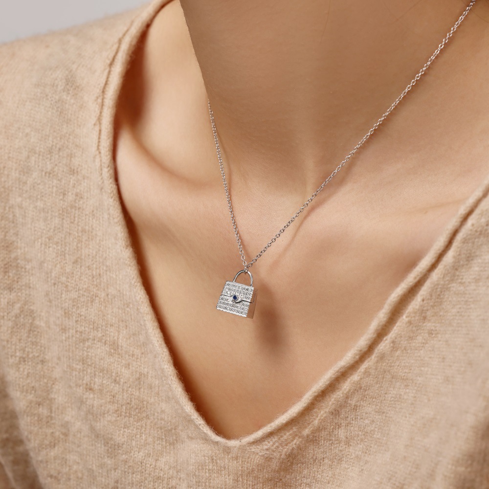 Sterling Silver Simple Style Classic Style Inlay Solid Color Zircon Pendant Necklace display picture 7