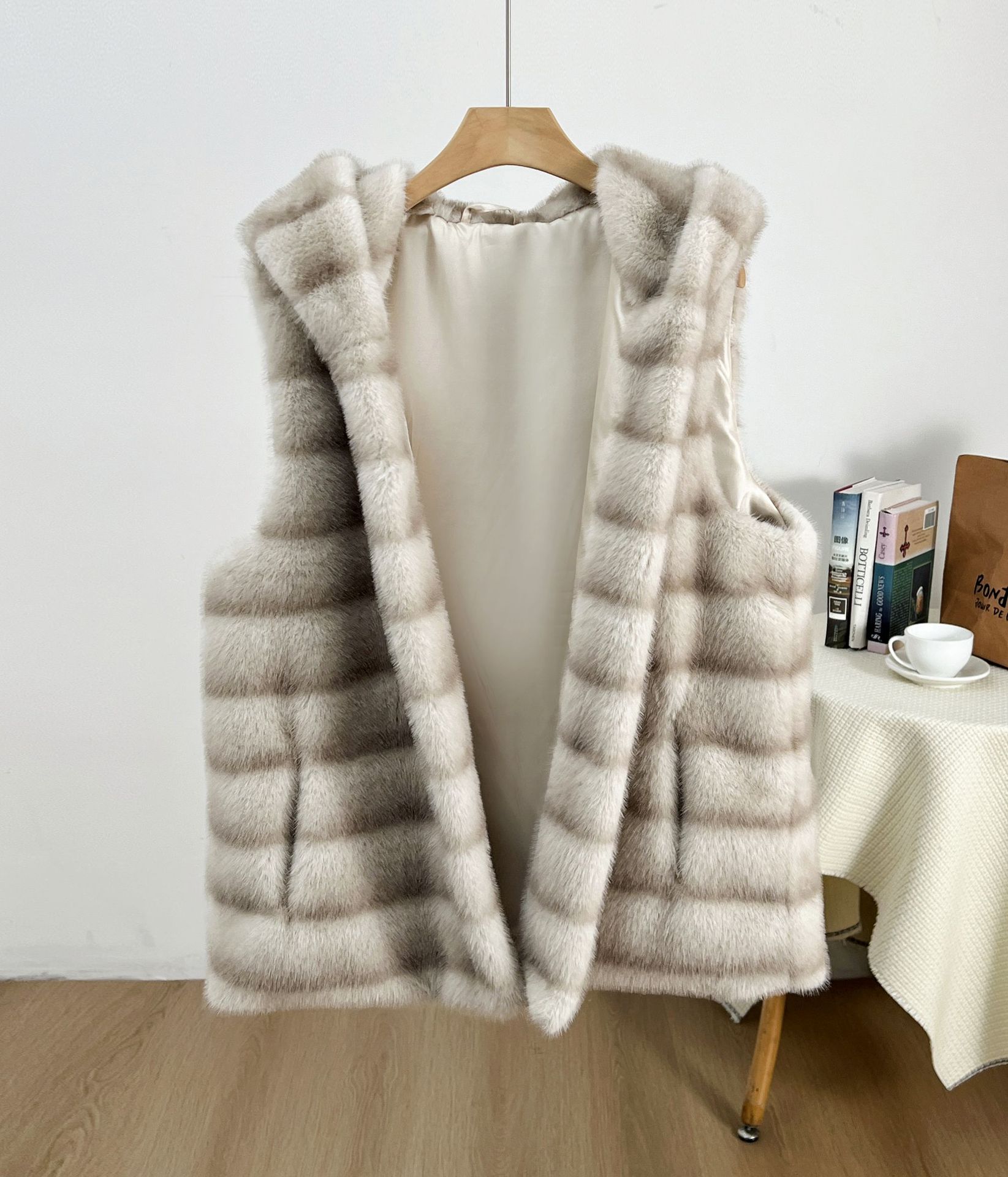 Aliexpress nuevo cinturón de comercio exterior chaleco chaqueta de rayas horizontales de visón chaqueta con capuzas estilo corto delgado