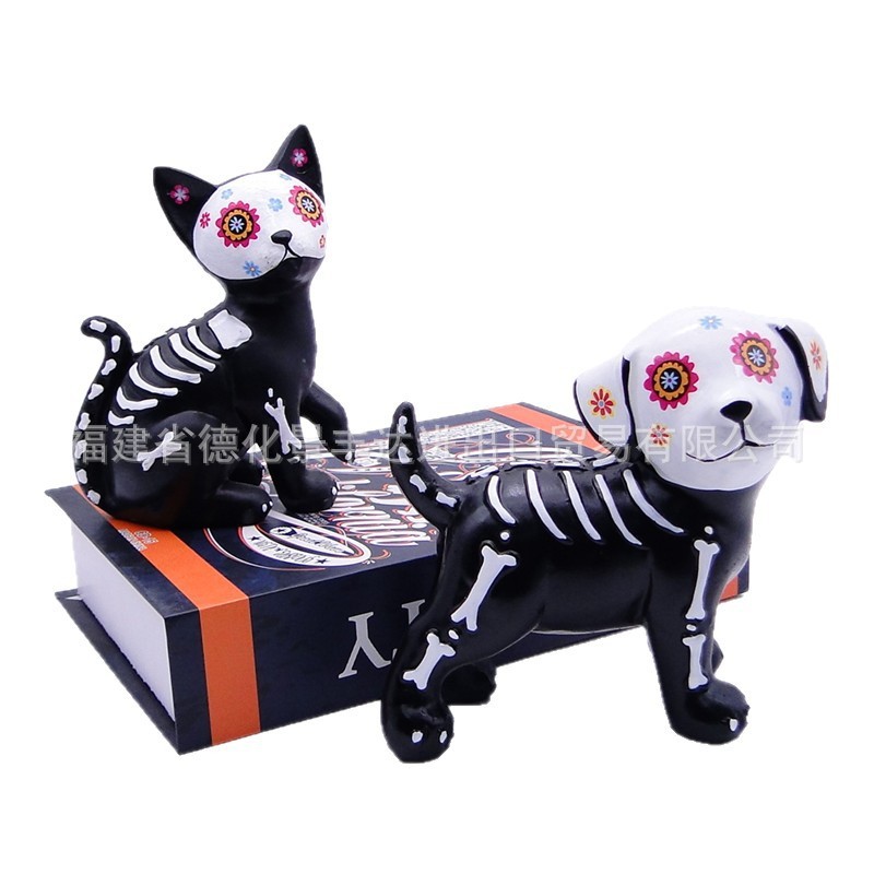 国境を越えたハロウィーン樹脂工芸品鬼節装飾品かわいい大サイズの子猫犬が亡霊節プレゼントを飾っている|undefined
