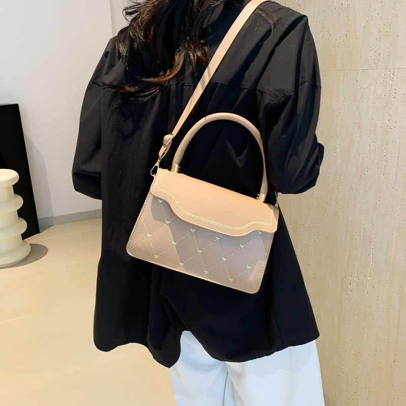 Línea de bordado de verano 2024 nueva moda de estilo de diamante casual estilo coreano simple bolso de mano pequeña bolsa de mujer
