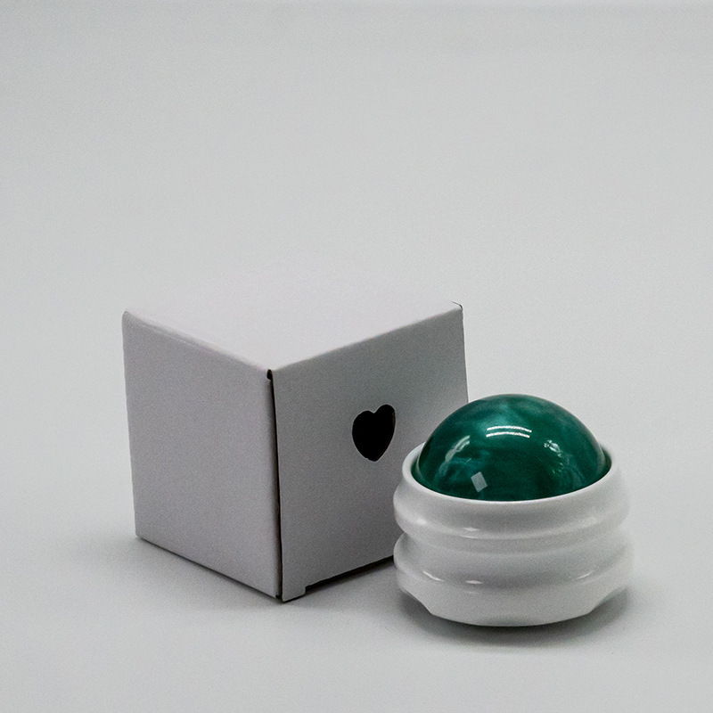 흰색 배경/짙은 녹색 공