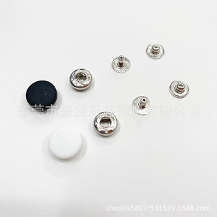 �F؛����15MM�~�z���ĺϿ۰�ɫ�ĺϿ۷��b��������o��