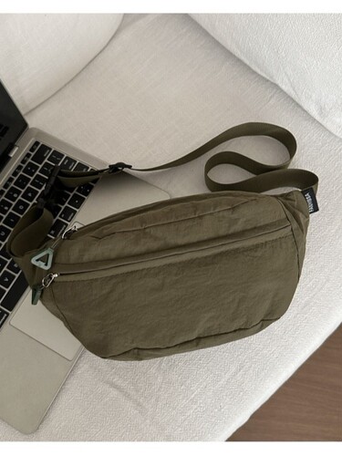 Breast bag for women's new sports and casual nylon shoulder bag for large capacity and all-matching small bag for mobile phone, men's cross-body waist bag