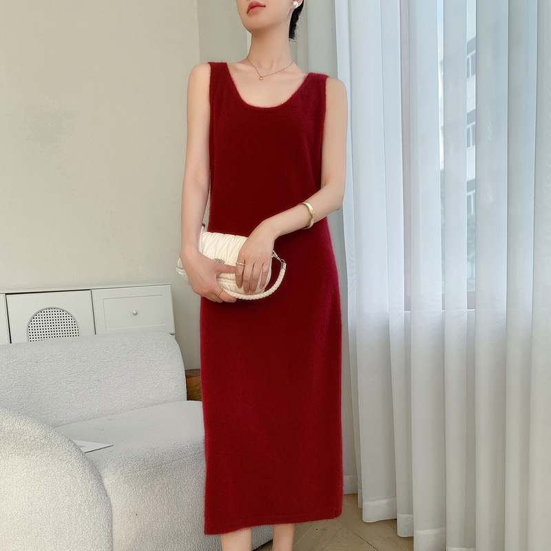 2025 New Autumn and Winter Women's Mid-Length U-Neck Cashmere Knitted Skirt Straight Elegant Sweater Sleeveless Dress
