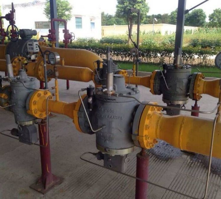 费希尔EZR减压阀美国Fisher天然气液化气调压阀大流量调压器