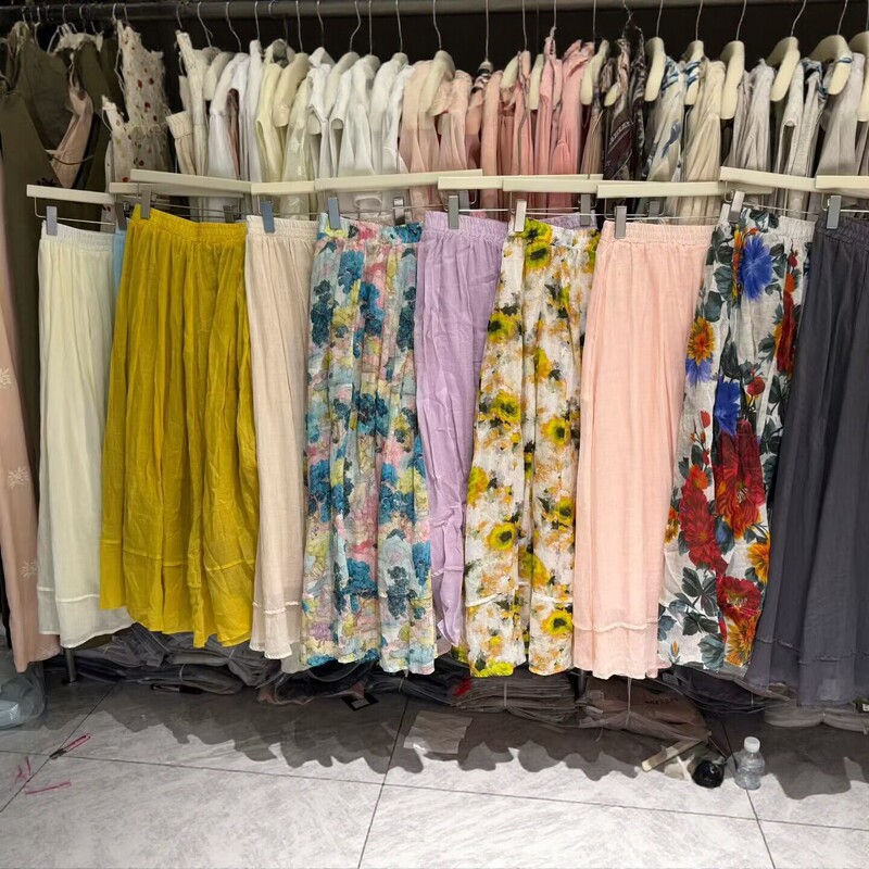 2026 Ramie High-Waisted A-Line Long Skirt for Women, Artistic Retro Floral Print, Flowy Versatile Slimming Umbrella Skirt