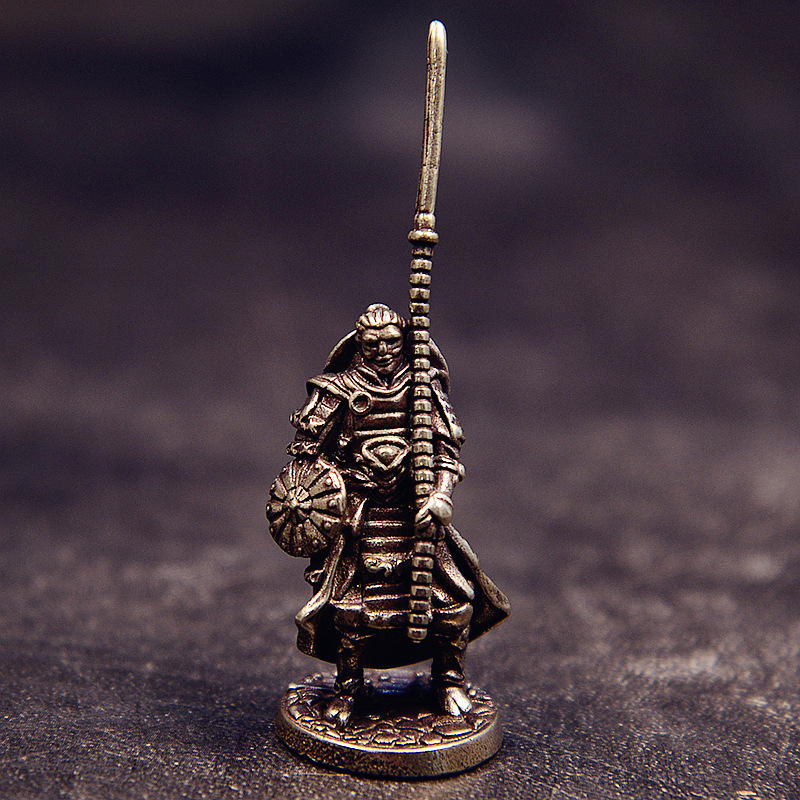 Cobre blanco japonés Shogun samurai antiguo modelo de juguete de soldados juegos de mesa acabados adornos de automóviles hechos a mano al por mayor