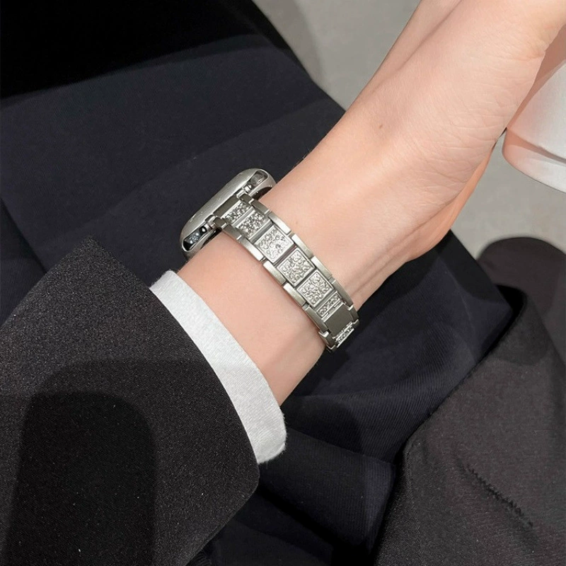 Совместимый ремешок IWATCH9 стальной браслет с драгонами, тонкая трёх-жемчужная Apple Watch 8/7/6/5/4 модель новый SE женская