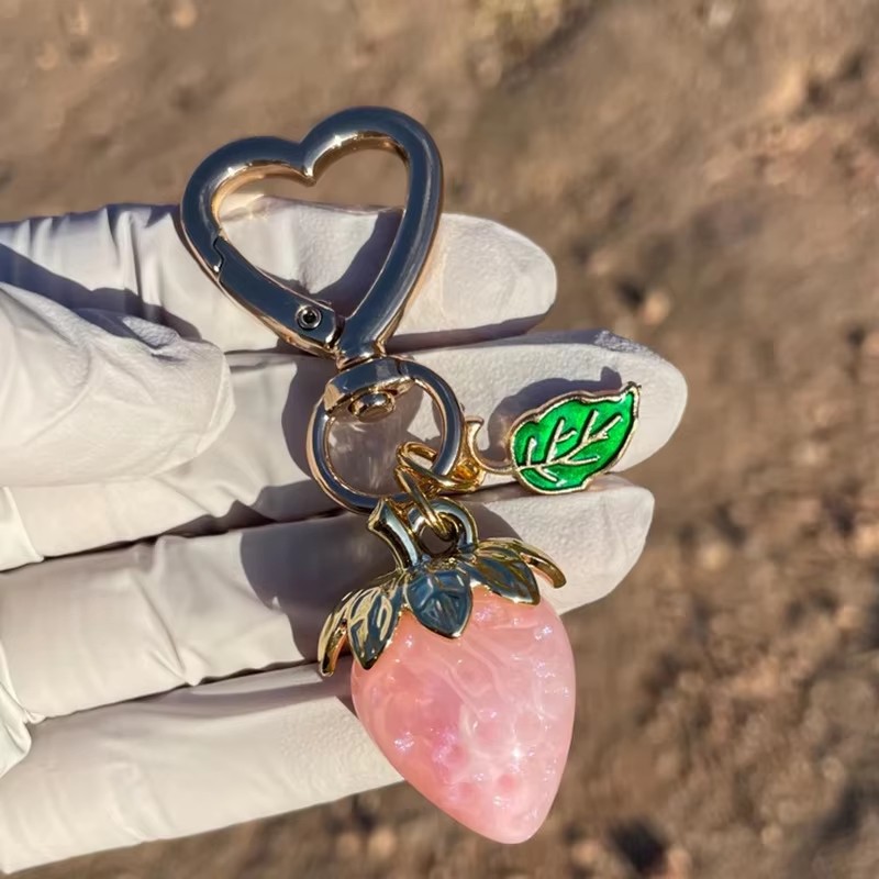 Women's, Couple Gender 1 Piece Bag Peach Cherry Keychain Alloy Resin Women's Couple Cute Sweet Keychain