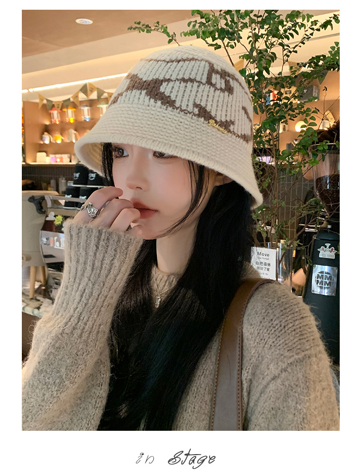Autumn and Winter Women's Advanced Color Contrast Knitted Woolen Hat Outdoor Warmth and Fashion New Bucket Hat Trend_voghion.com