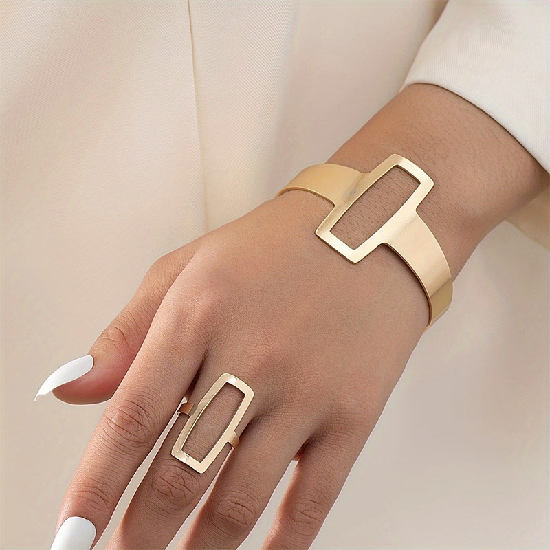 European and American Cross-border Metal Design Geometric Women's Opening Bracelet Ring suit Exaggerated Punk Retro Elegant Jewelry European and American Cross-border Metal Design Geometric Women's Opening Bracelet Ring suit Exaggerated Punk Retro Elegant Jewelry
