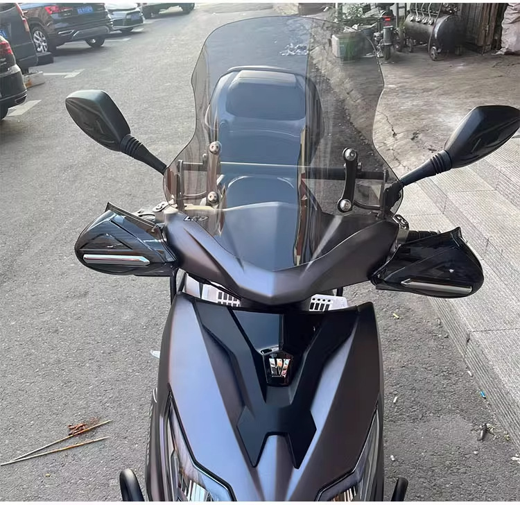 Suitable for Haojue Afr125 Windshield Scooter Front Windshield High-Definition Transparent Suzuki Uy125 Front Windshield
