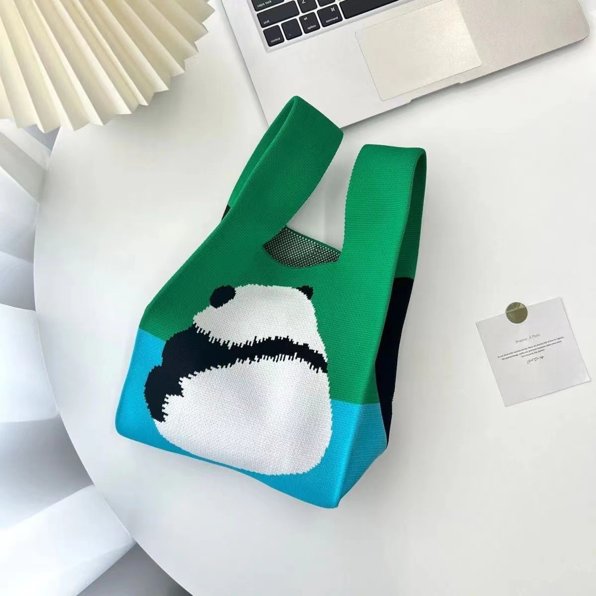 Panda-serien Studentmode Stil Kapacitet Stor Tote 2023 Fritid Handgjord med Handhållen Presentpåse Chengdu Internet_voghion.com
