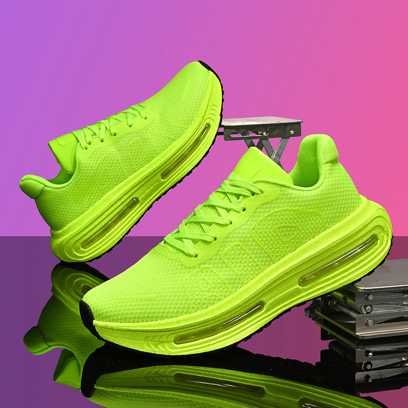 Fashionable breathable running sneakers for leisure platform