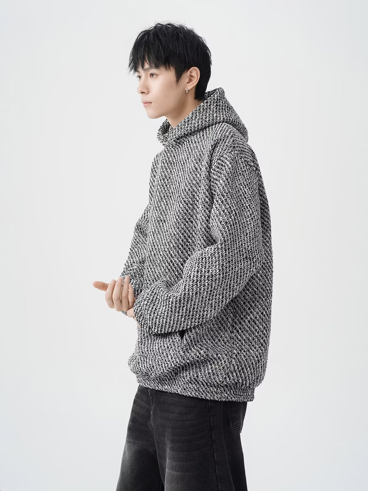 Embroidered Hooded Sweatshirt For Men Casual Loose Fit Pullover_voghion.com