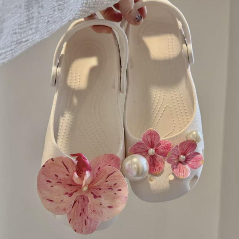 Pink and Purple Perforated Shoe Charms New Style Pink Pearl Flower Ballet Shoe Accessories DIY Detachable Compatible with Crocs Pink and Purple Perforated Shoe Charms New Style Pink Pearl Flower Ballet Shoe Accessories DIY Detachable Compatible with Crocs