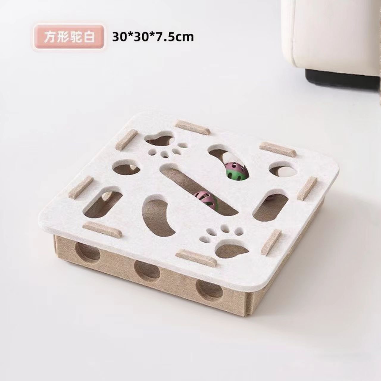 [스퀘어 카멜 화이트] 퍼즐과 재미있는 고양이 미로, 공을 꺼내서 장난감 공을 즐겨보세요