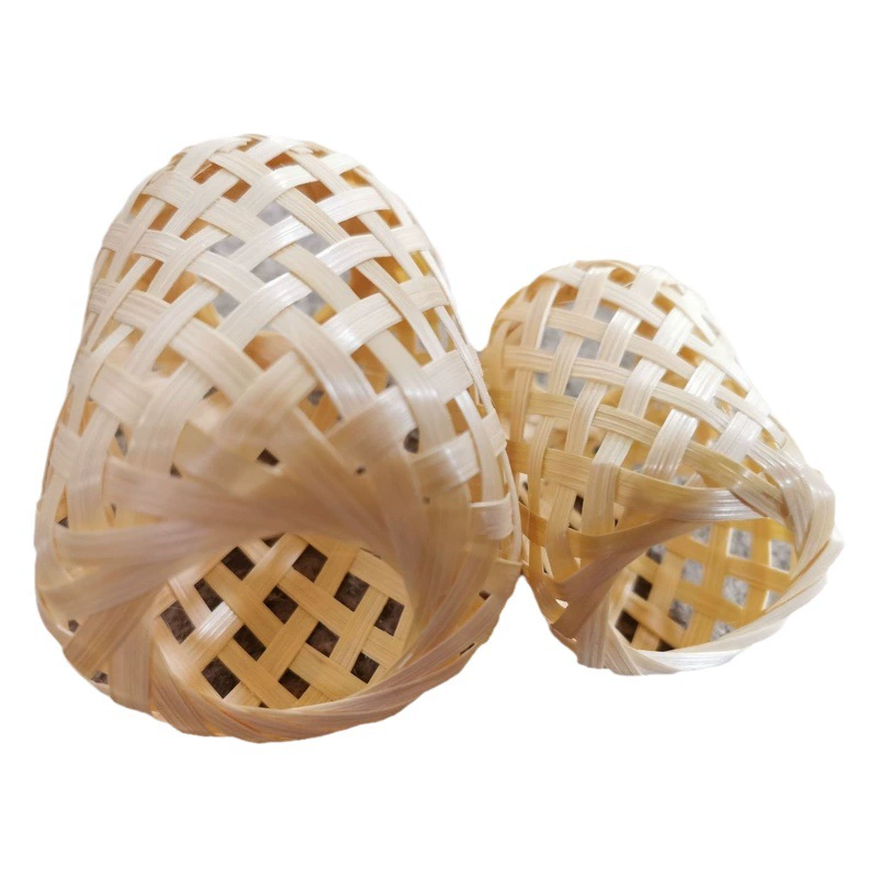 Ручная работа: маленькие фонарики из ротанга, миниатюрные полые абажуры, длинные фонари из бамбука, модные оптовые декоративные подвесные украшения из Шаньтоу.