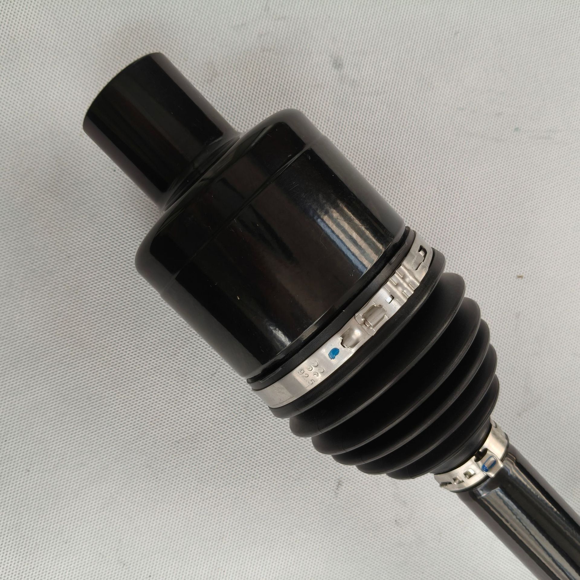 Suitable for Mercedes-Benz EQA H243 EQB X243 front half shaft assembly, drive shaft A2433301400, wholesale from the manufacturer
