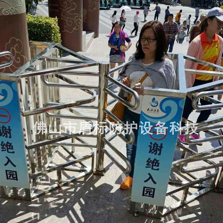 厂家生产不锈钢梳状栏杆单向转闸门 车站单向门 只出不进半高转门