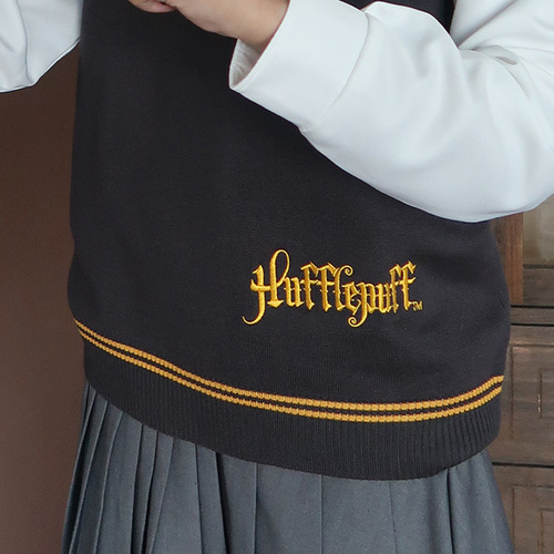 Warner genuine Harry Potter four college series knitted vest outer vest Hogwarts early autumn for men and women