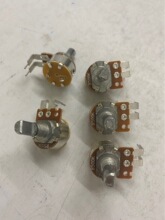 �S��ֱ�N�{���{ɫ�{�ٟo�O�{�����Î��_�P�λ��늻����Ͱȡů��