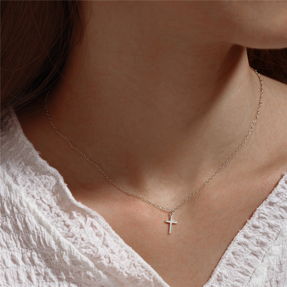 3g Weight Pendant Necklace Classification 1 Piece Quantity Daily Occasion 925 Sterling Silver Material Cross Pattern Women's Gender Plating Design Simple Style Style 925 Sterling Silver Plating Cross Pendant Necklace 2