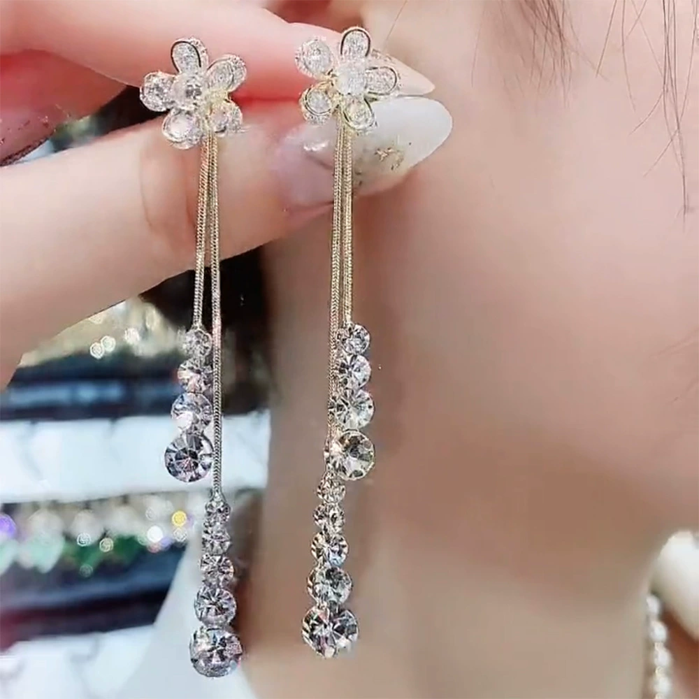 Серьги с серебряной иглой и кисточками, стиль light luxury, высококачественный стиль, яркий запоминающийся стиль, цветочные мотивы, образец серебра 925, двойное ношение