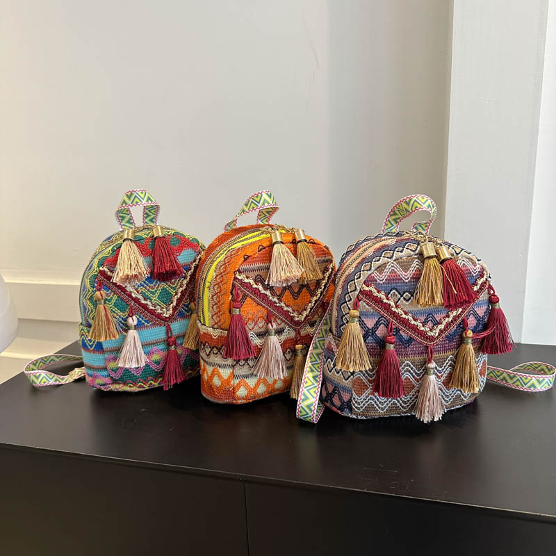 2026 New Lightweight Women's Backpack Ethnic Style Tassel Crossbody Bag Fashionable Versatile Small Backpack for Travel