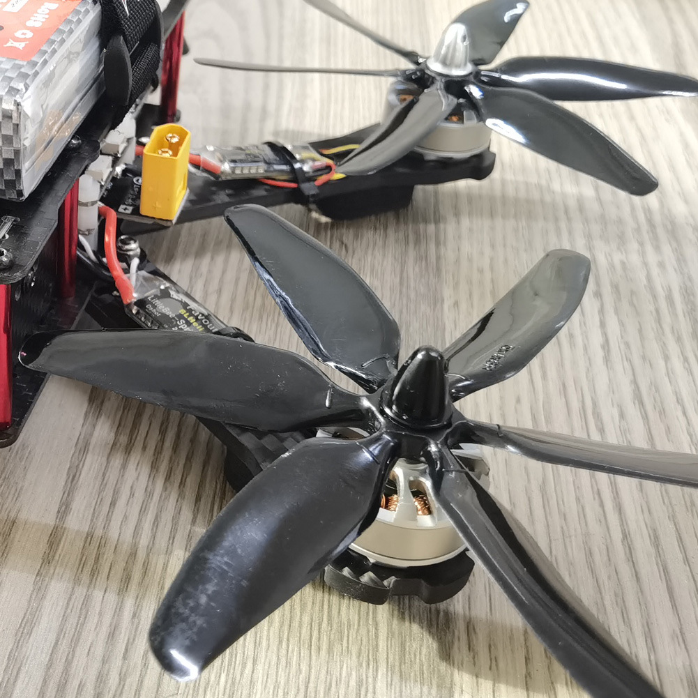 Пропеллеры для FPV-дрона 5040 шестилопастные черные