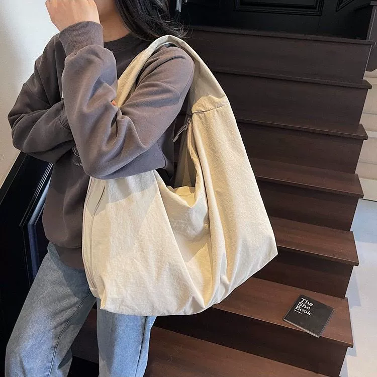 Новая высококачественная женская сумка через плечо на одно плечо, весенне-летняя портативная сумка-тоут большой вместимости для женщин, изысканная нишевая сумка подмышками для женщин