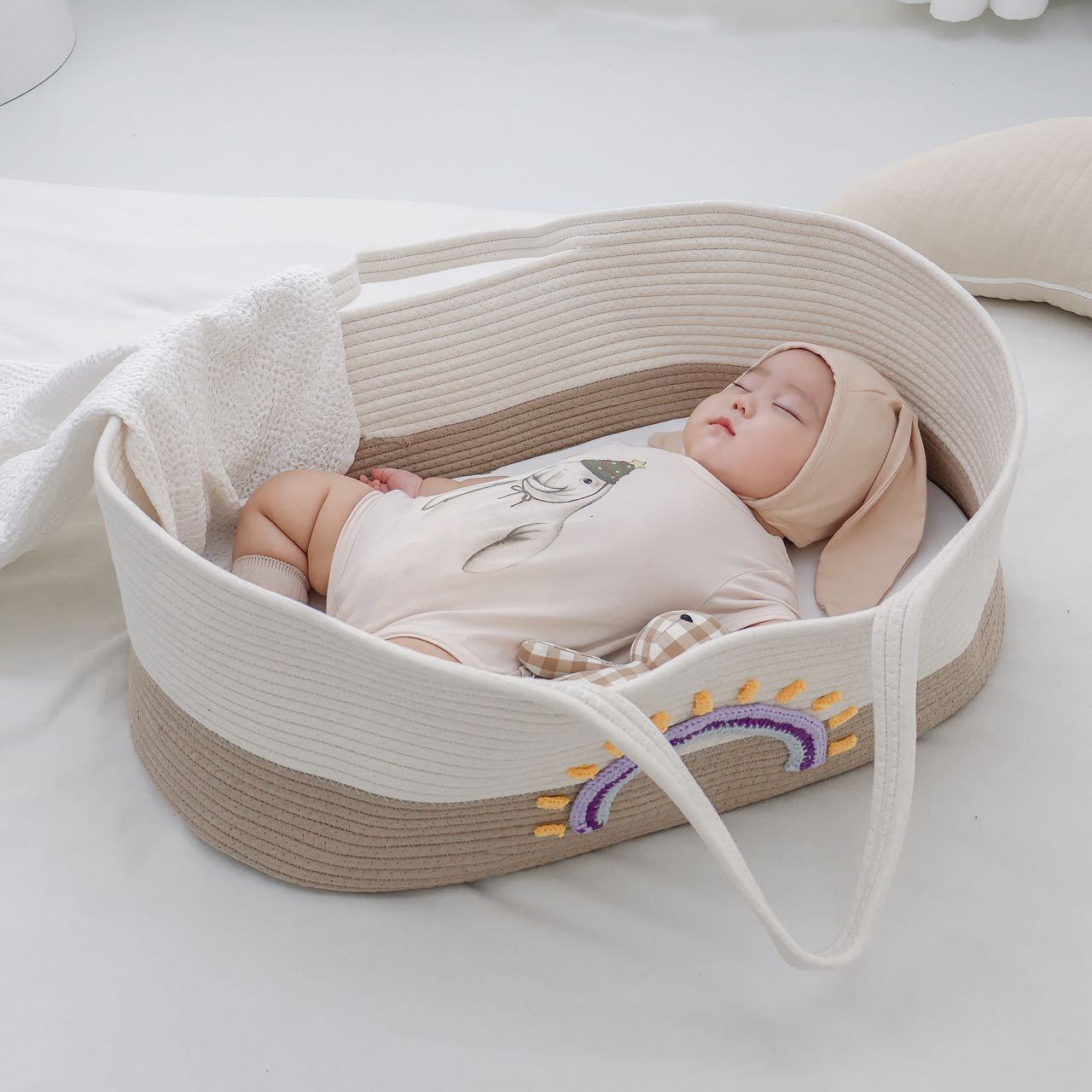 Cotton Rope Handheld Baby Basket Handheld Basket Lightweight Portable Baby Sleeping Basket for Outings Creative Crib Home Storage
