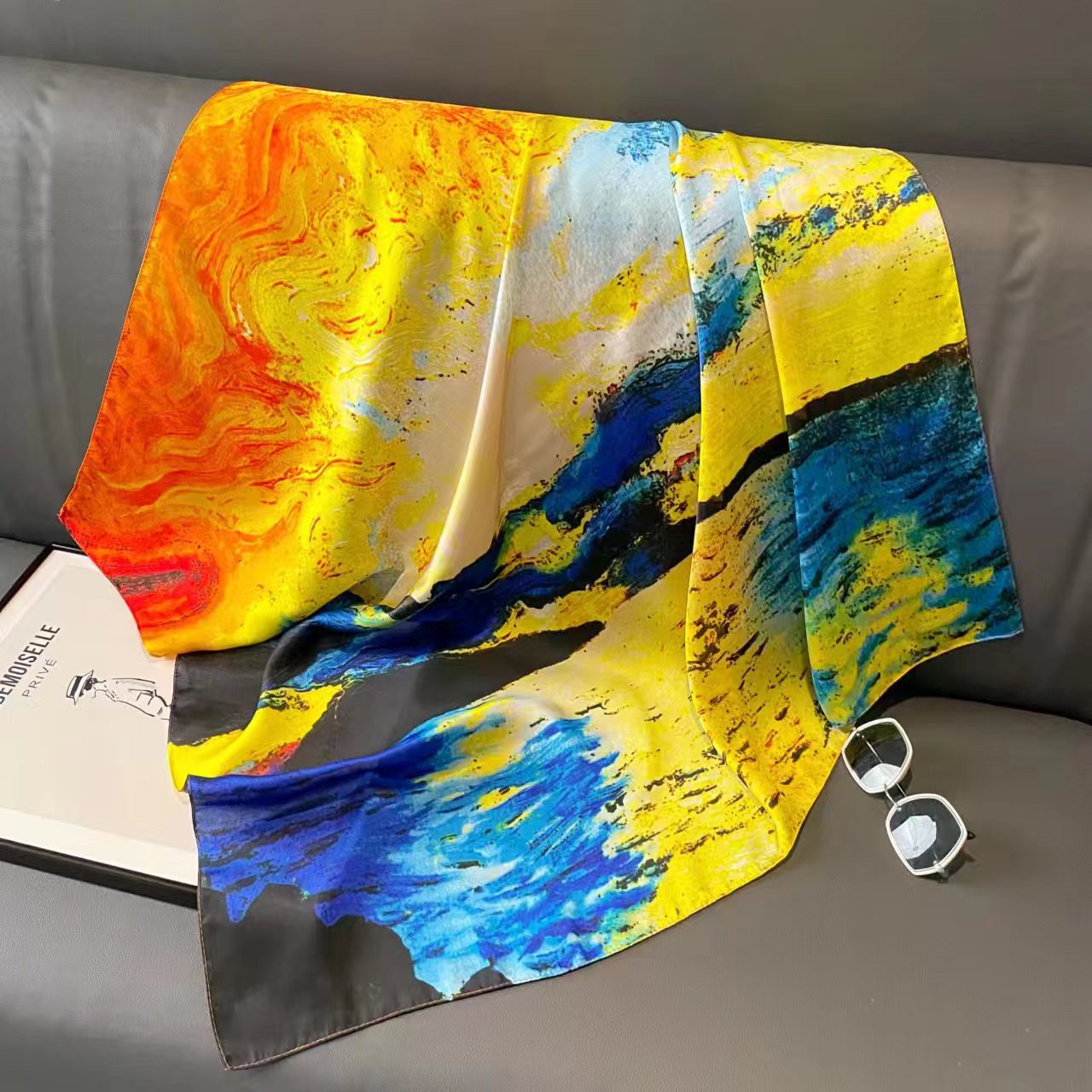 Women's Streetwear Color Block Imitated Silk Printing Scarf display picture 4