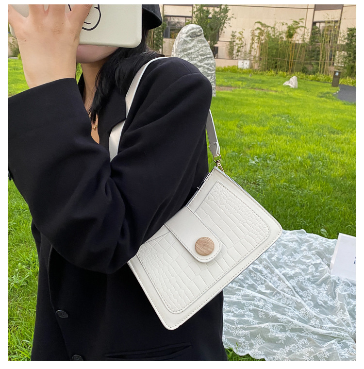 Trendy chain bag