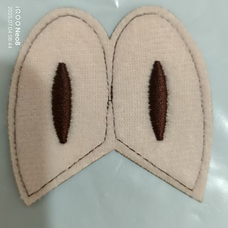 絶妙なバブルマートぬいぐるみスタイルの刺繍耳コンピュータ刺繍布ステッカーアクセサリー工場直接承認供給|undefined