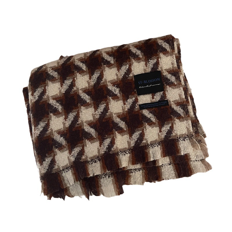 Temperamento Sciarpa scozzese Thousand Bird Inverno Ragazze 2023 Nuova versione coreana avanzata Scialle Collana Coppia Stile maschile_voghion.com