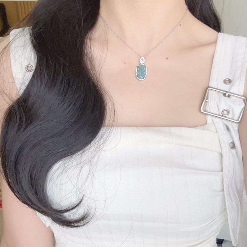Vòng cổ bạc s925 đính ngọc bích nước xanh băng cao tự nhiên hình lá ngọc cành vàng chi tiết 3