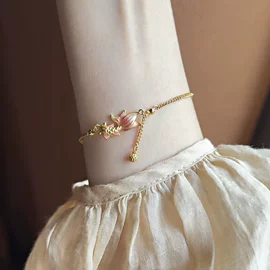 手镯;项坠;手链