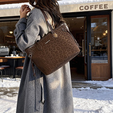 ���ذ�Ů�ﶬ������ͨ��������r�аٴ�μ�����s�͹��|�а���