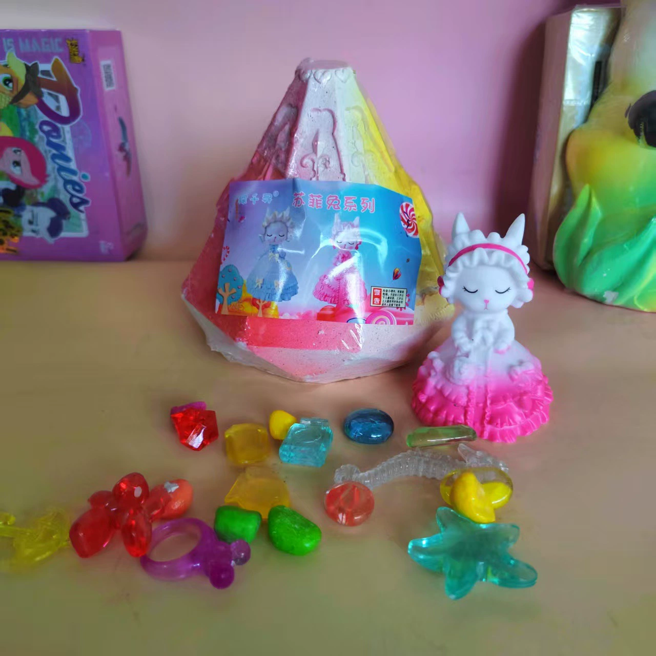 Archeological toy, mermaid, with gem