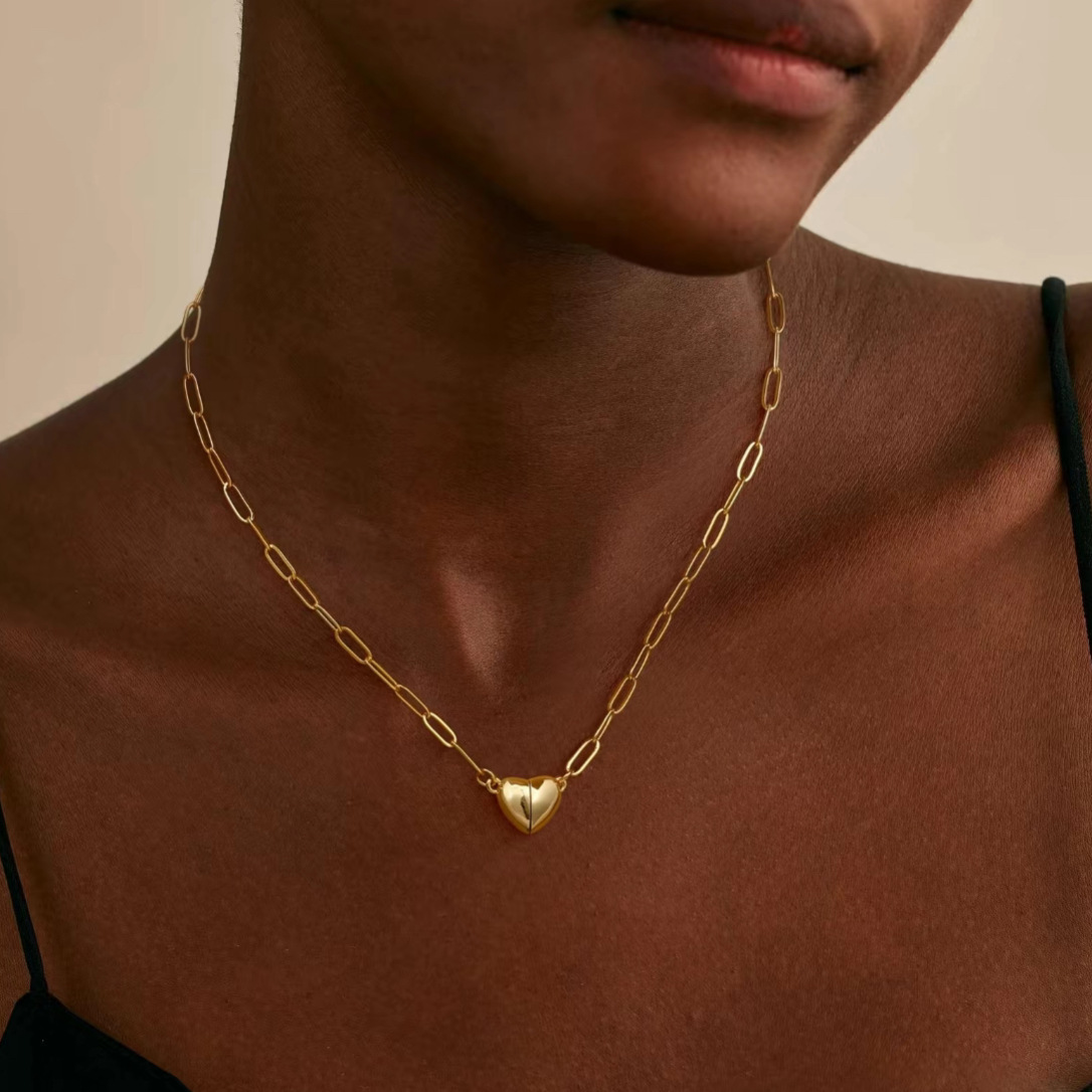 Collana girocollo di perle di lusso con chiusura magnetica_voghion.com