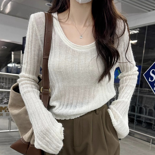 Autumn new style, sweet and spicy Korean, figure-fitting, slimming, long-sleeved sweater, lazy style, short base top for women