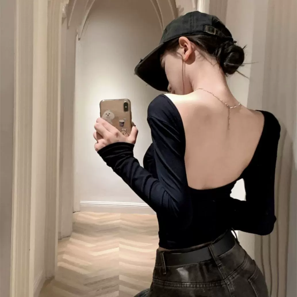 磨毛保暖打底衫低领女修身显瘦带胸垫秋冬长袖恤性感露背内搭上衣