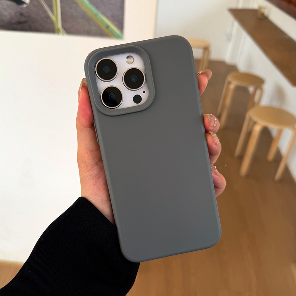 Funda protectora de silicona anticaídas para iPhone 15 Pro, 13 y 17, de color puro y tacto piel, estilo simple, todo incluido.