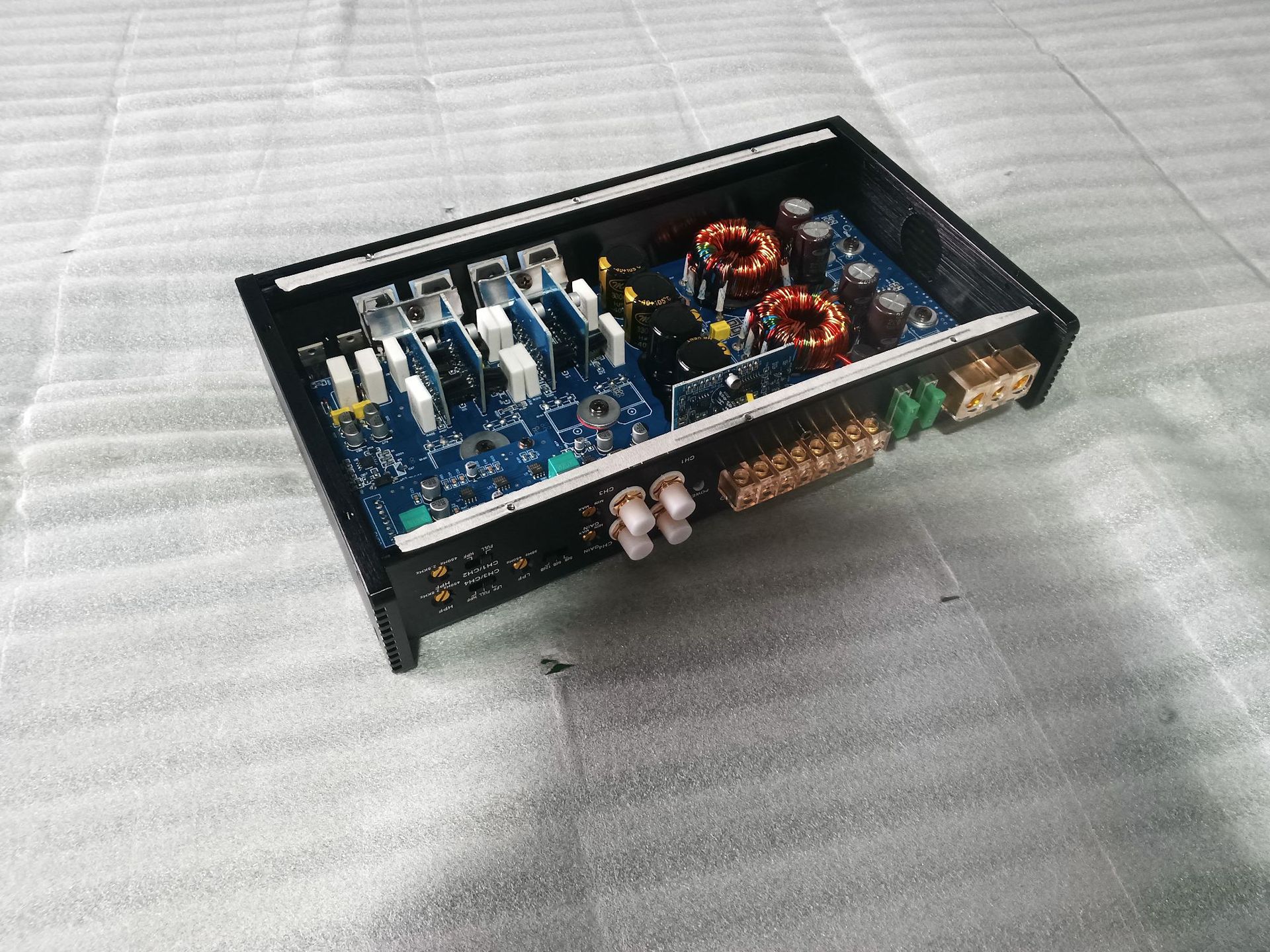 2026 Model Ab Class 4 X120 Watt Car Audio/Car Amplifier/Car Audio Amplifier