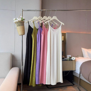 French-Style V-Neck Spaghetti Strap Dress, White Pleated Fashion Slimming Dress, Casual Versatile Loose Drape Dress
