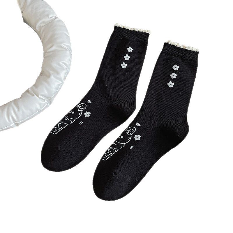 Calcetines coreanos con encaje gris, flores y conejo bordado, diseño vintage y encantador.